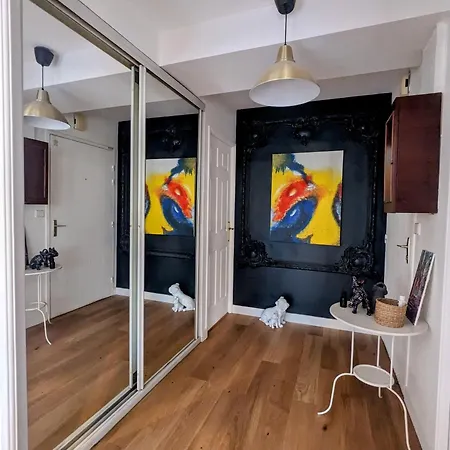 - Jardin 3 Pieces Apartment